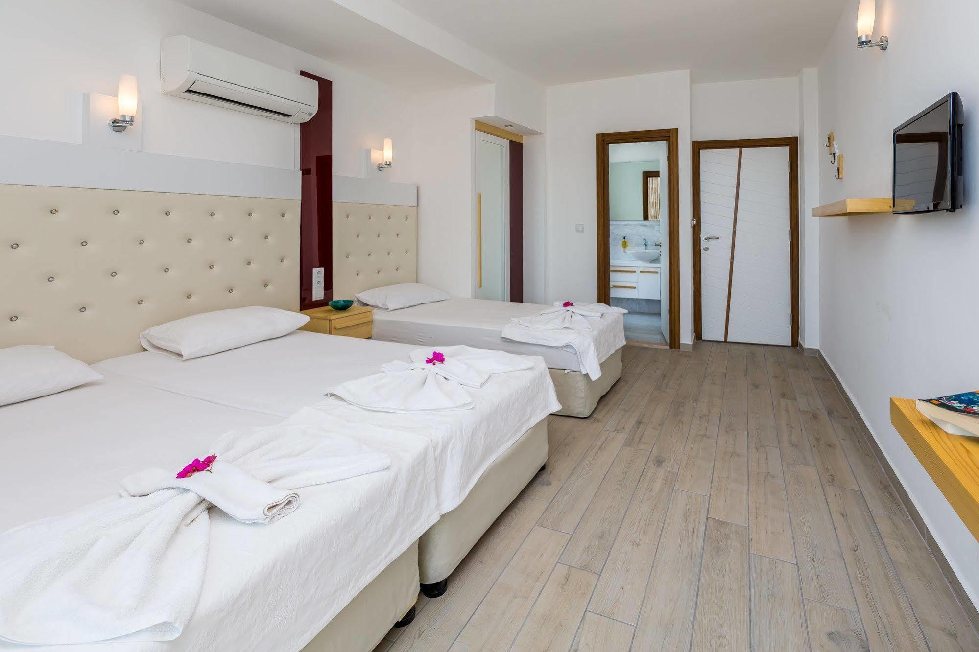 Defne Hotel Kaş Esterno foto