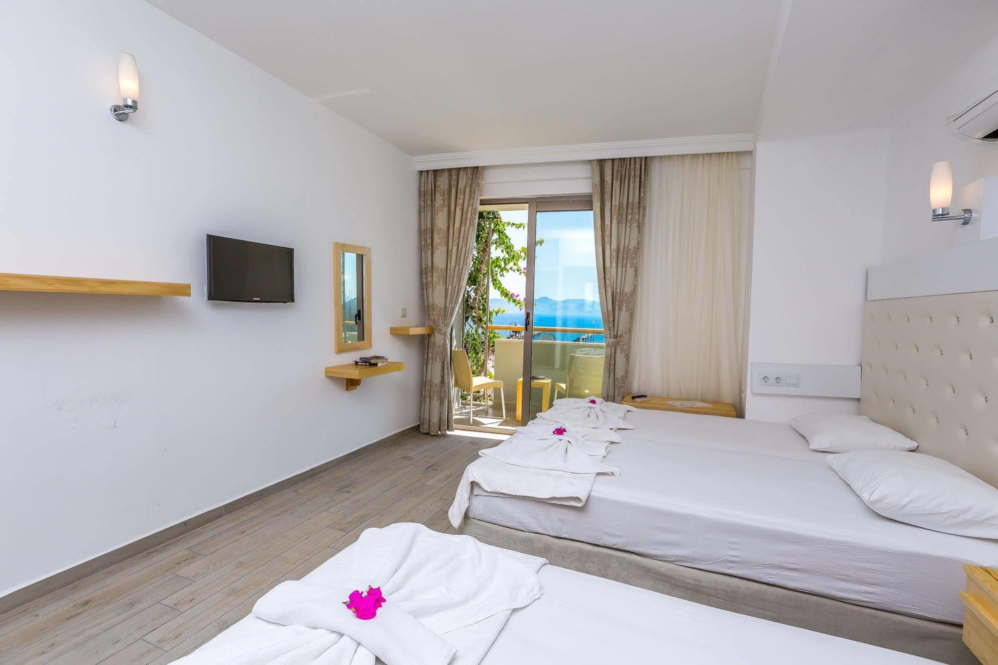 Defne Hotel Kaş Esterno foto