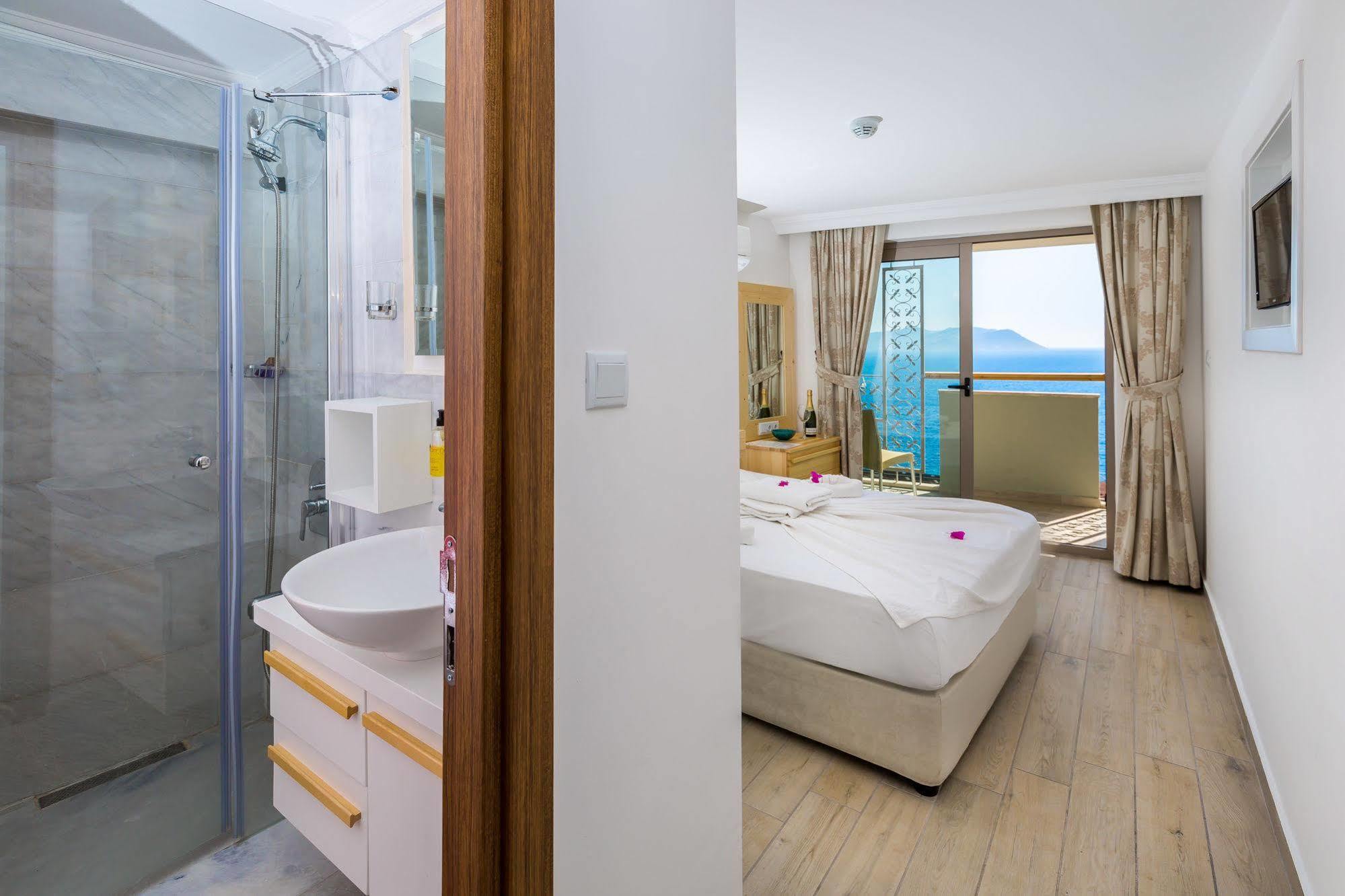 Defne Hotel Kaş Esterno foto