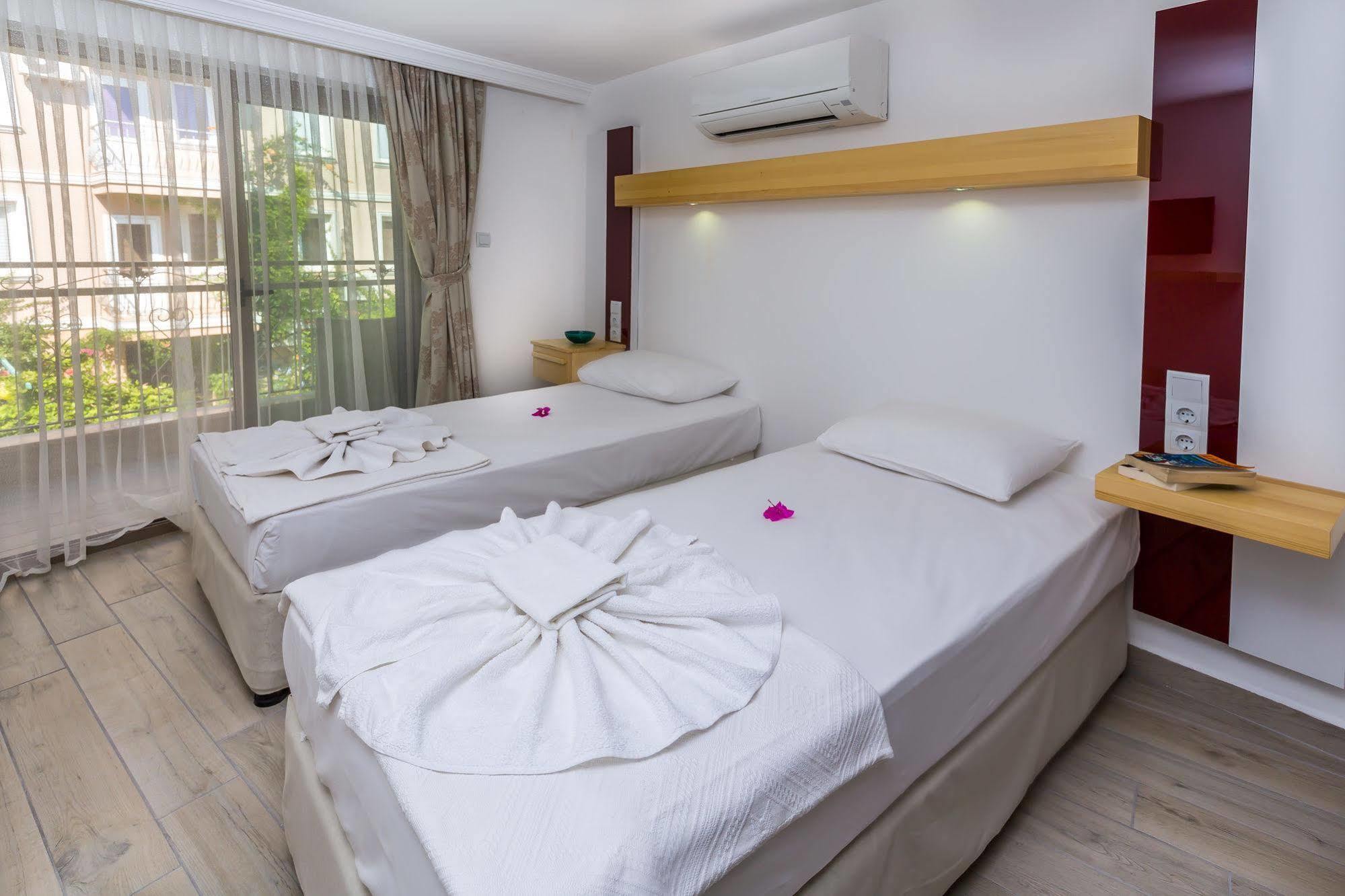 Defne Hotel Kaş Esterno foto